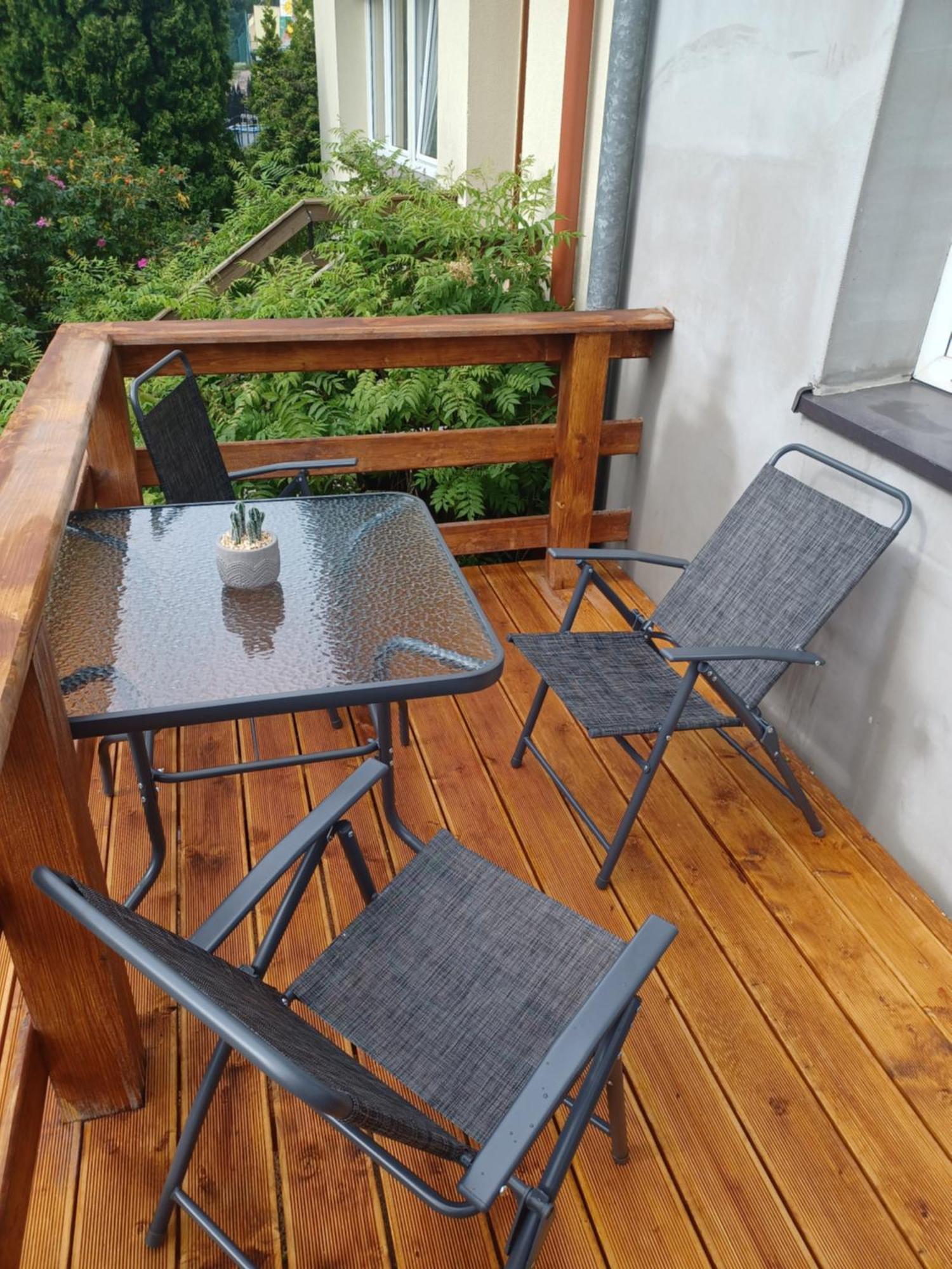 Apartamenty, Pokoje, Noclegi Pracownicze " Skarpa" Wilkasy Dış mekan fotoğraf