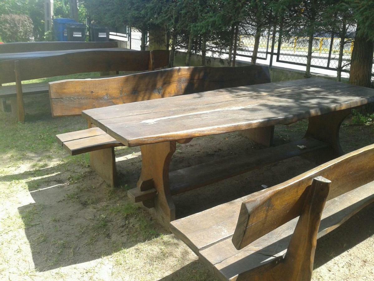 Apartamenty, Pokoje, Noclegi Pracownicze " Skarpa" Wilkasy Dış mekan fotoğraf